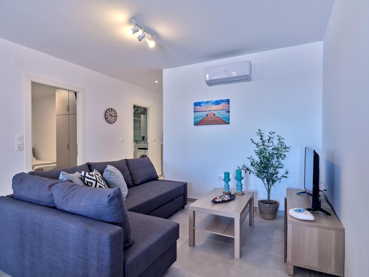 Ormos Naoussa'S Apartment Екстериор снимка