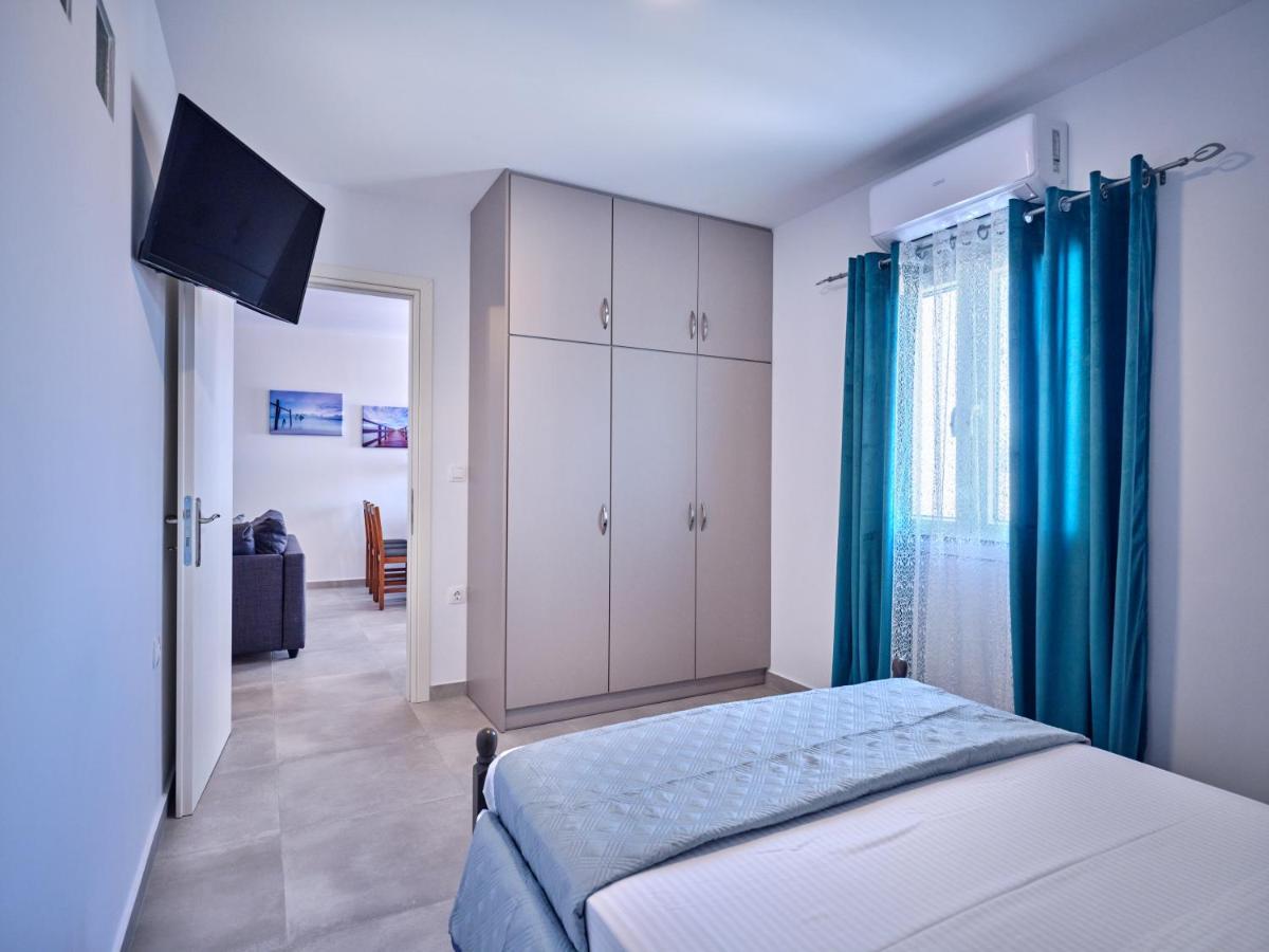 Ormos Naoussa'S Apartment Екстериор снимка