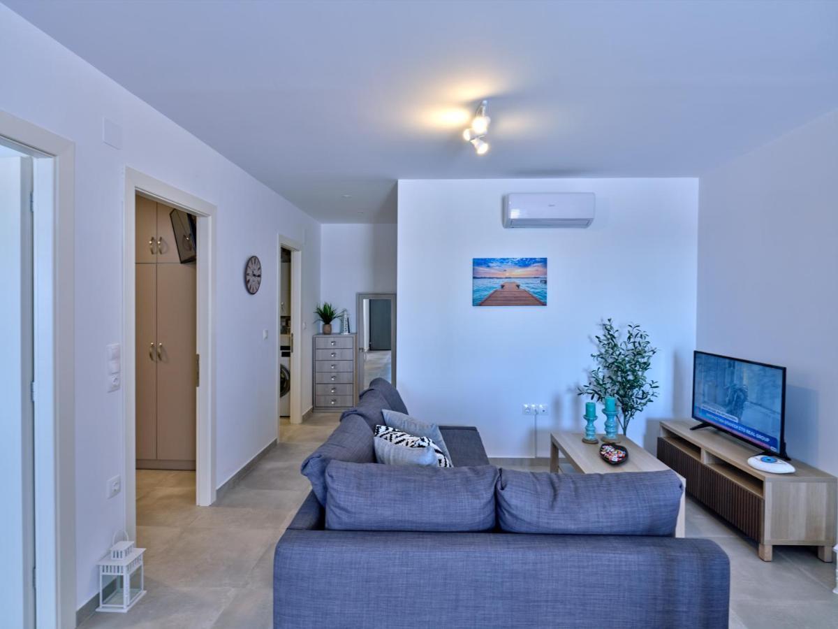 Ormos Naoussa'S Apartment Екстериор снимка