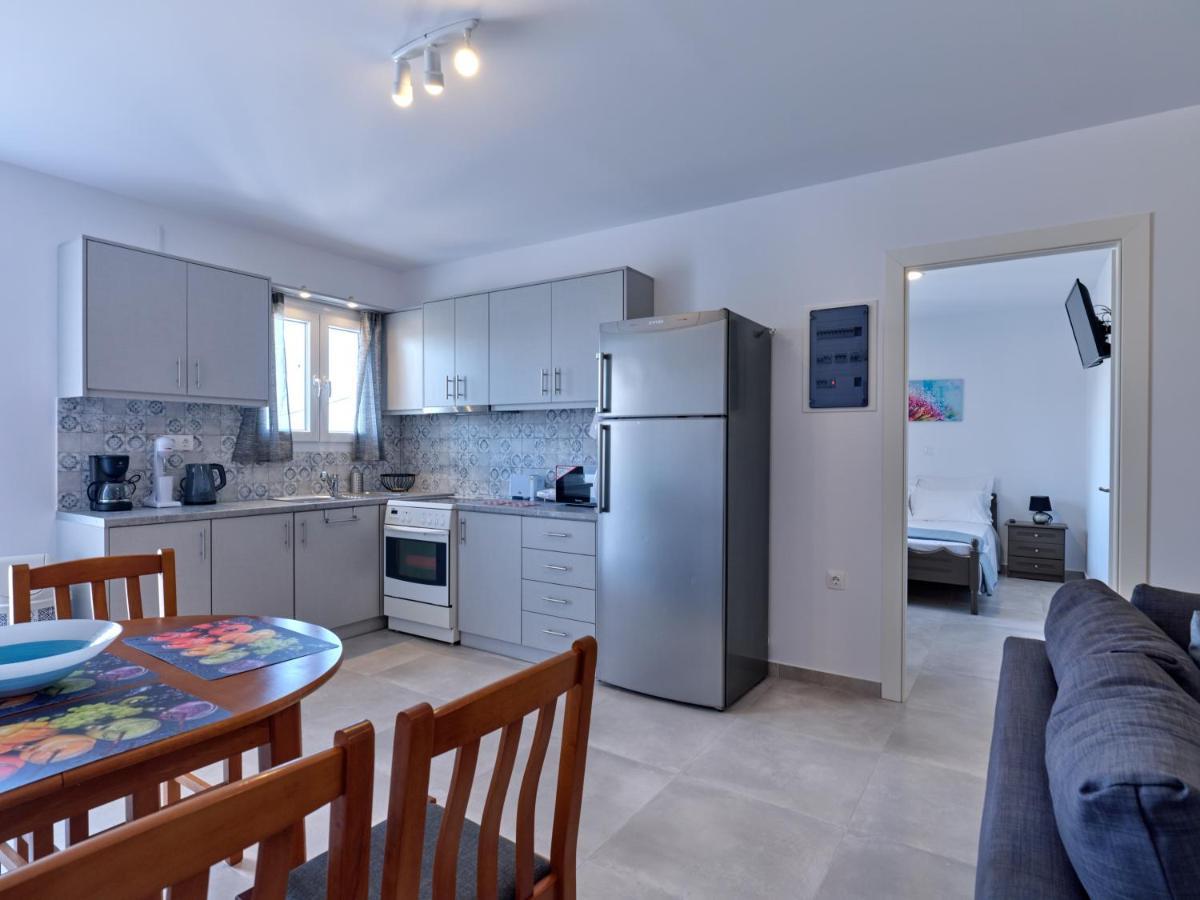 Ormos Naoussa'S Apartment Екстериор снимка